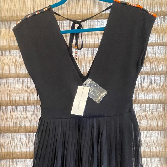 NWT French Connection Black Dress Size 4 - Picture 3 of 9